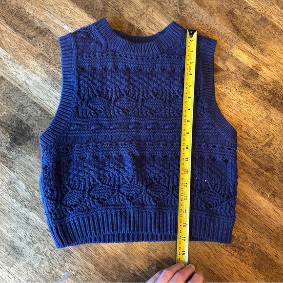 Madewell Navy Knit Sweater Crochet-Knit Sweater Vest Size Small - Picture 10 of 10